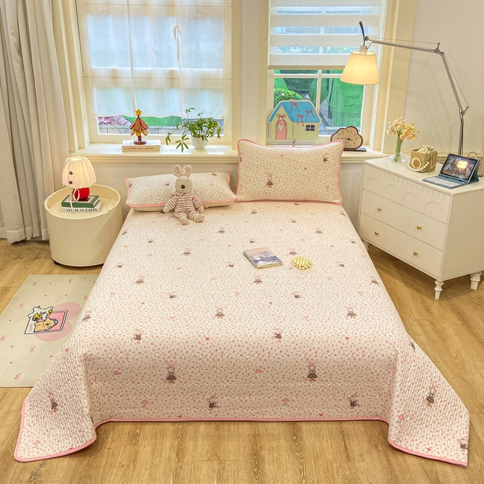 91家纺网 家纺一手货源 找家纺 喜居 2026新款A类双面泡芙双层纱夹棉床盖 双层纱夹棉床盖-小兔花园