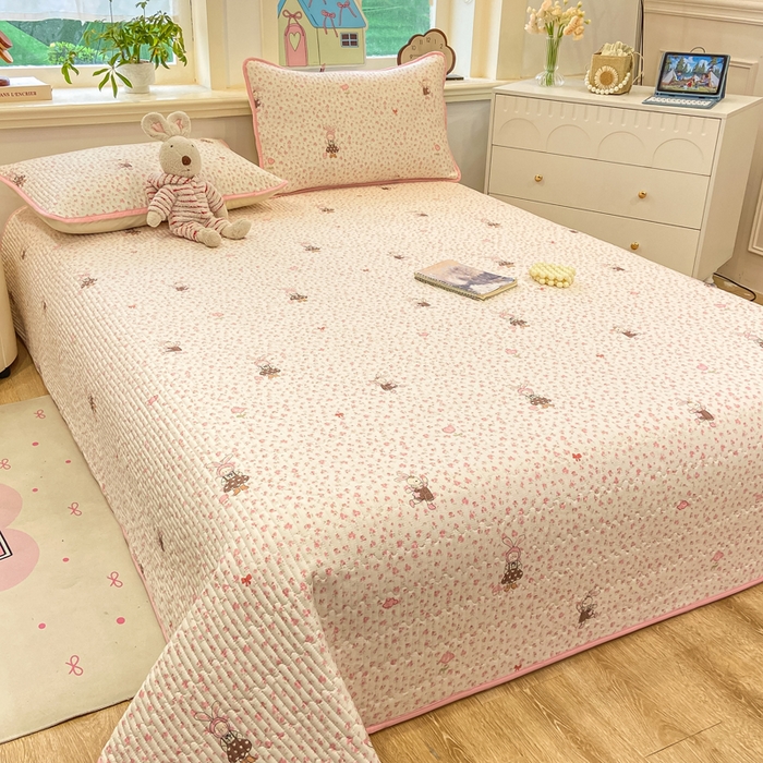 91家纺网 家纺一手货源 找家纺 喜居 2026新款A类双面泡芙双层纱夹棉床盖 双层纱夹棉床盖-小兔花园