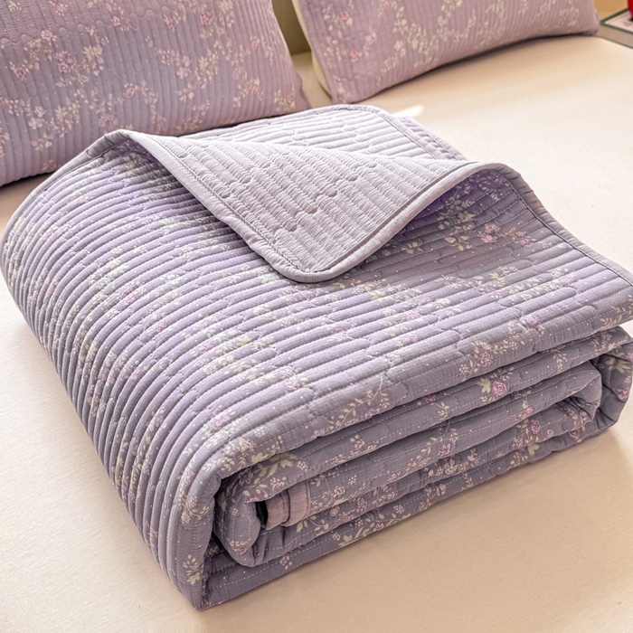 91家纺网 家纺一手货源 找家纺 喜居 2026新款A类双面泡芙双层纱夹棉床盖 双层纱夹棉床盖-紫色花海