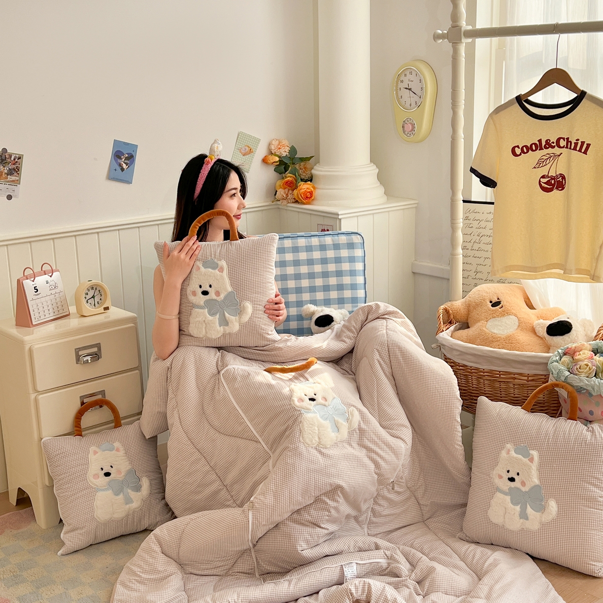 91家纺网 家纺一手货源 找家纺 番茄+ .2026新款甜雾西高地抱枕被 甜雾西高地-咖