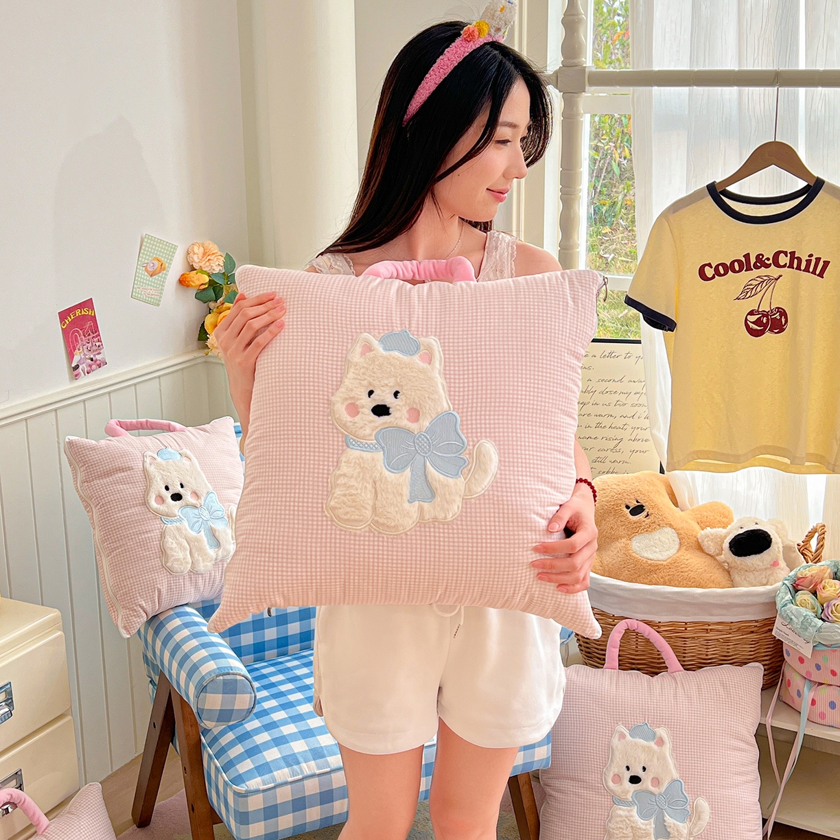 91家纺网 家纺一手货源 找家纺 番茄+ .2026新款甜雾西高地抱枕被 甜雾西高地-粉