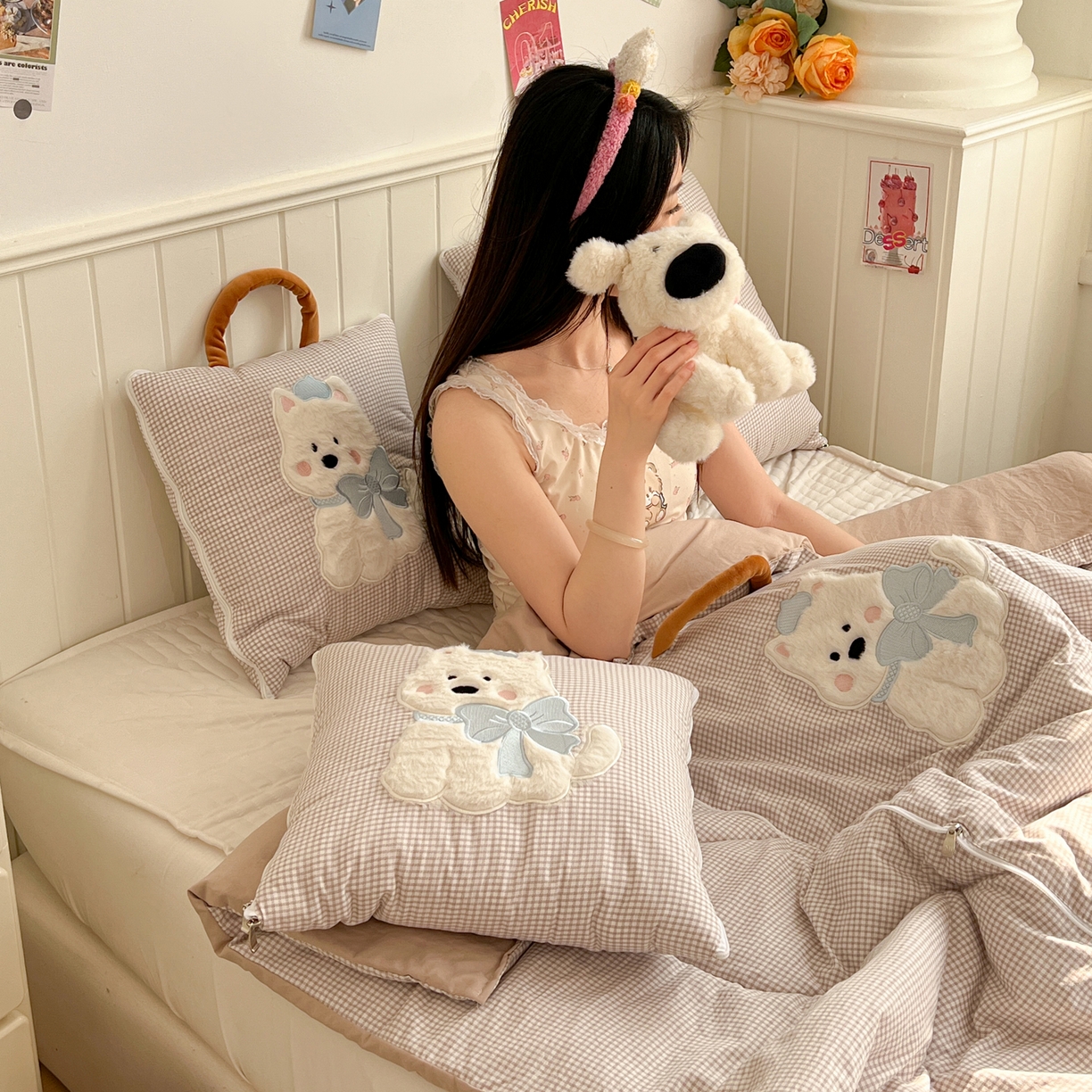 91家纺网 家纺一手货源 找家纺 番茄+ .2026新款甜雾西高地抱枕被 甜雾西高地-咖