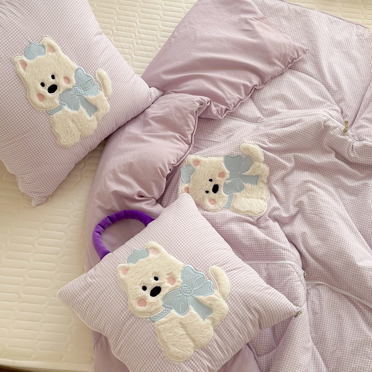 91家纺网 家纺一手货源 找家纺 番茄+ .2026新款甜雾西高地抱枕被 甜雾西高地-紫