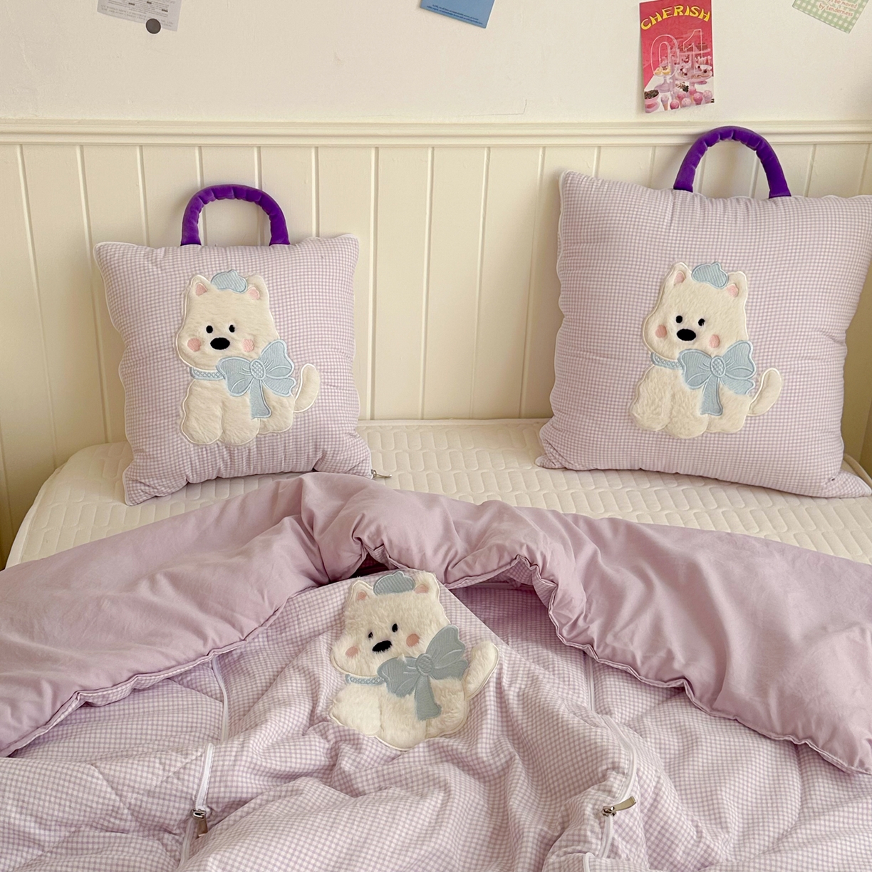 91家纺网 家纺一手货源 找家纺 番茄+ .2026新款甜雾西高地抱枕被 甜雾西高地-紫