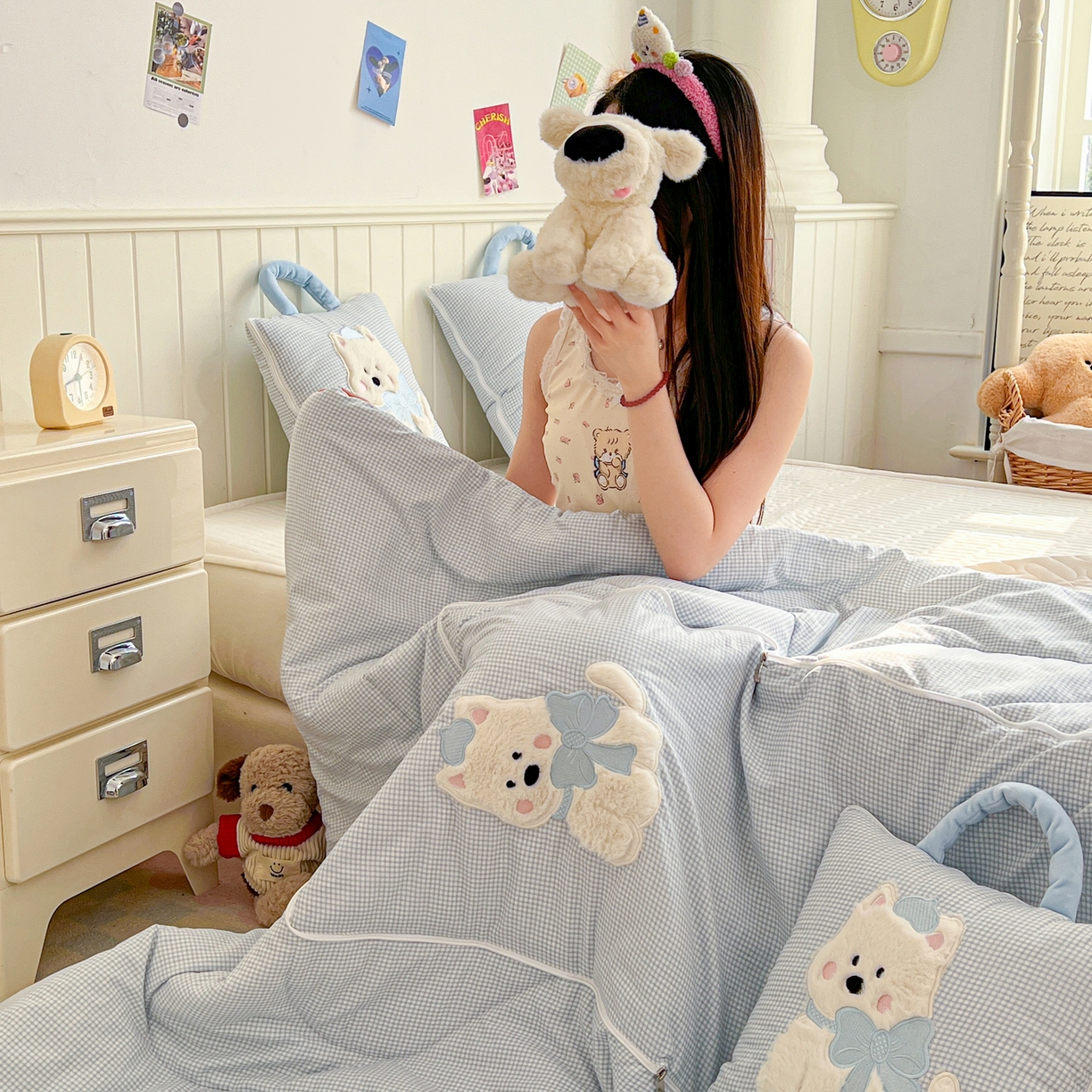 91家纺网 家纺一手货源 找家纺 番茄+ .2026新款甜雾西高地抱枕被 甜雾西高地-蓝