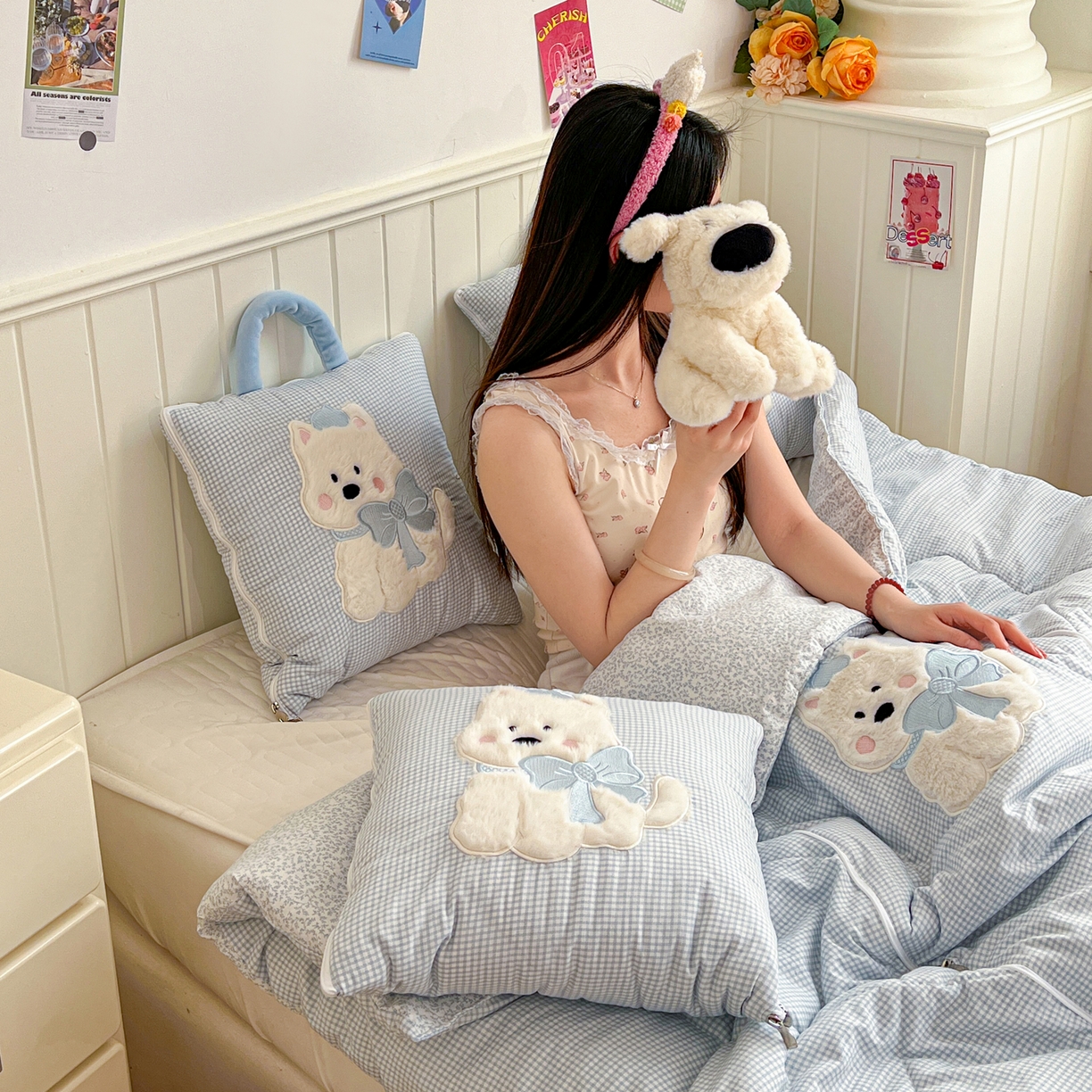 91家纺网 家纺一手货源 找家纺 番茄+ .2026新款甜雾西高地抱枕被 甜雾西高地-蓝