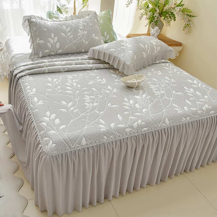 91家纺网 家纺一手货源 找家纺 （总）绘萱家居 2026春夏新款530克PE100%提花冰凉豆豆床裙款凉席席子空调软席