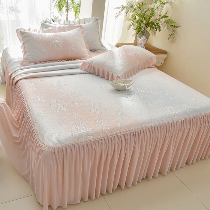 91家纺网 家纺一手货源 找家纺 （总）绘萱家居 2026春夏新款530克PE100%提花冰凉豆豆床裙款凉席席子空调软席