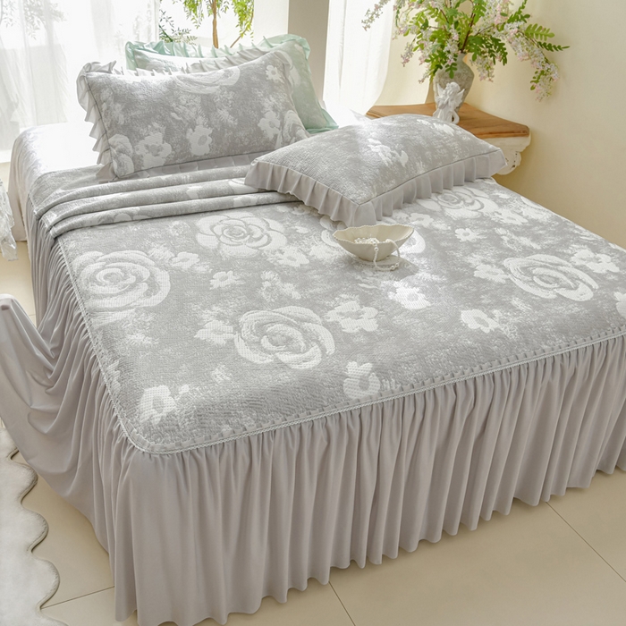 91家纺网 家纺一手货源 找家纺 （总）绘萱家居 2026春夏新款530克PE100%提花冰凉豆豆床裙款凉席席子空调软席