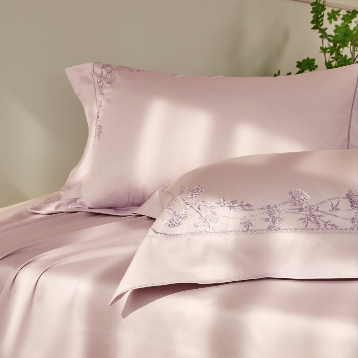 91家纺网 家纺一手货源 找家纺 榻尚家居 2026新款百支锦棉纯棉绣花工艺款四件套-暗香 暗香-玉