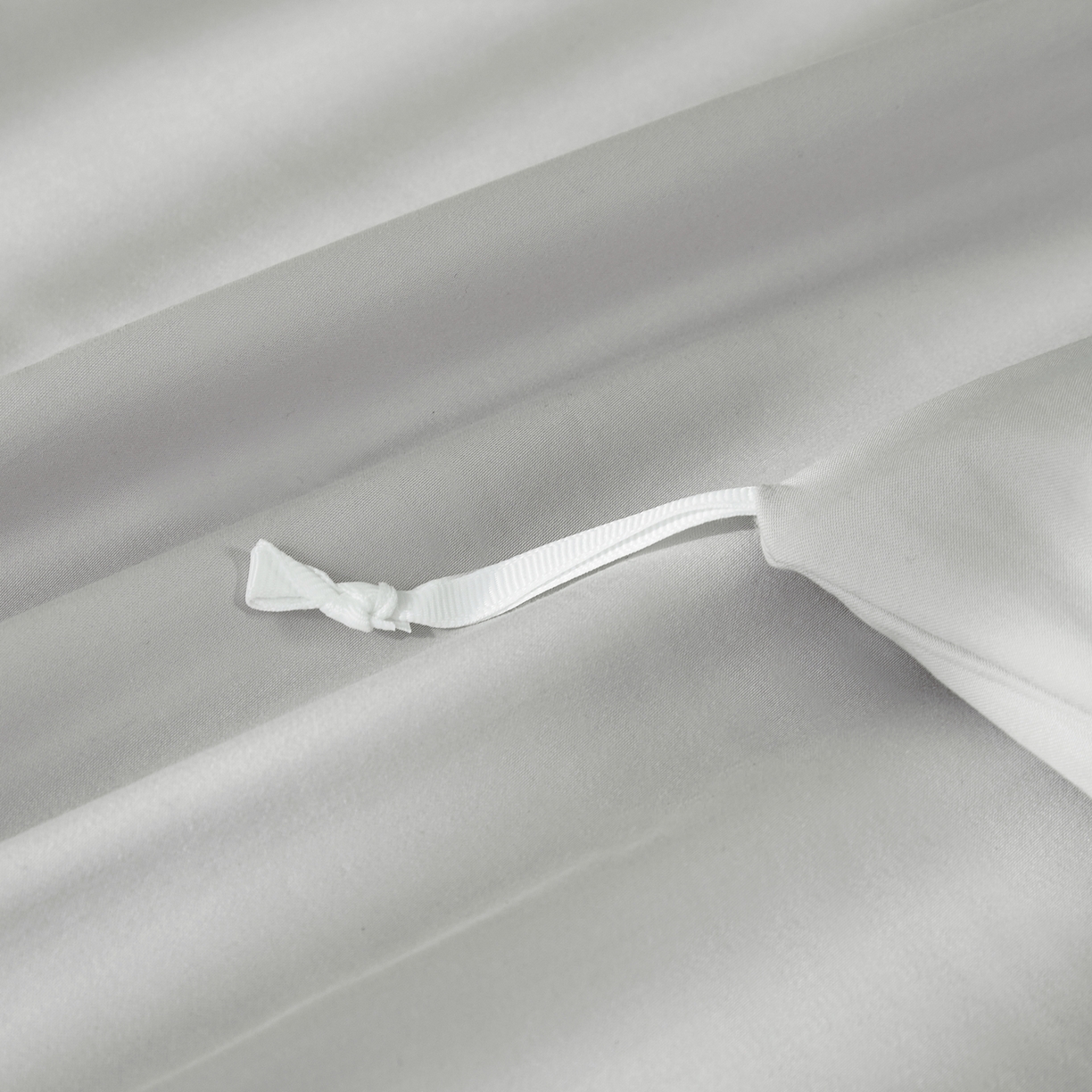 91家纺网 家纺一手货源 找家纺 榻尚家居 2026新款百支锦棉纯棉绣花工艺款四件套-暗香 暗香-灰