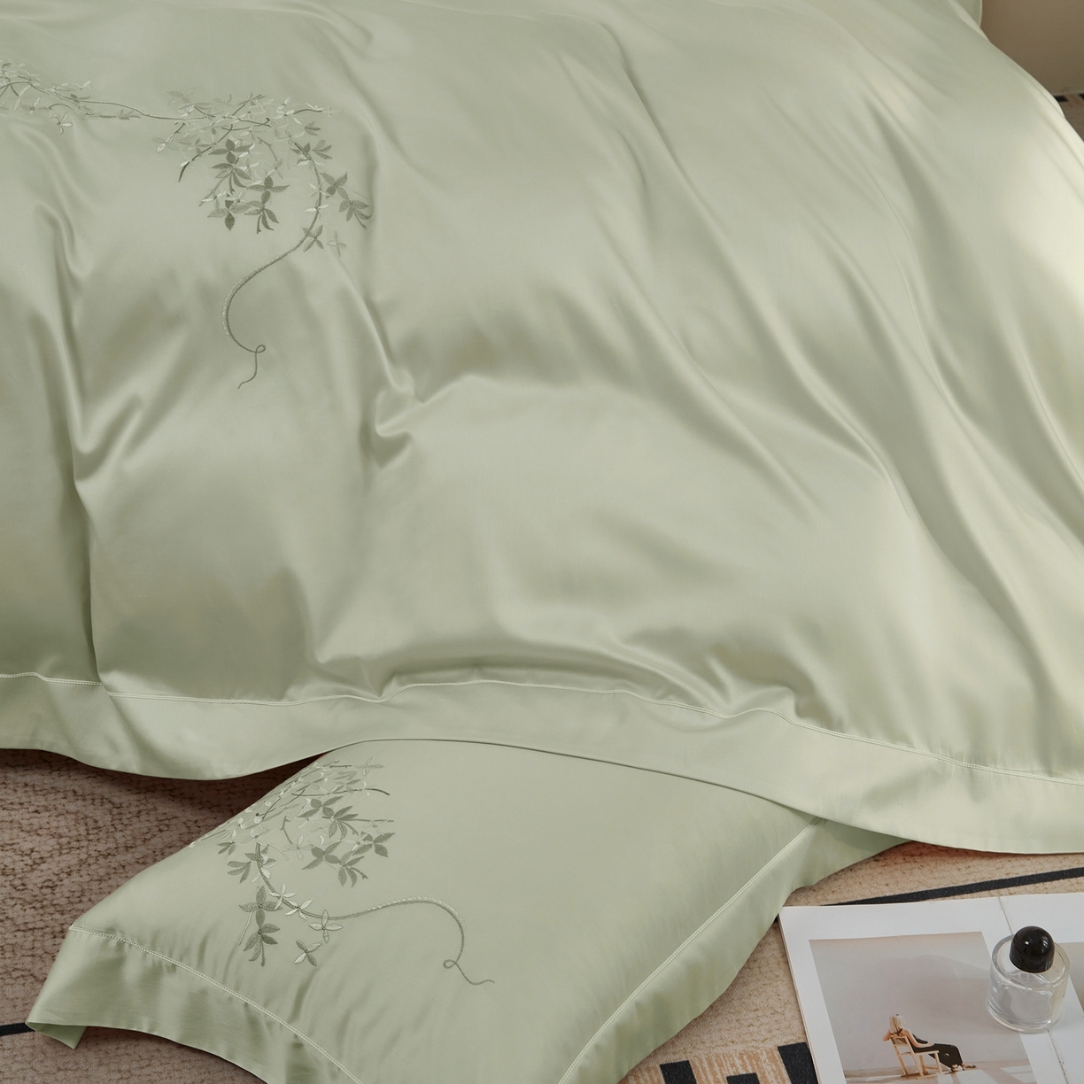 91家纺网 家纺一手货源 找家纺 （总）榻尚家居 2026新款天丝棉绣花工艺款四件套-织梦