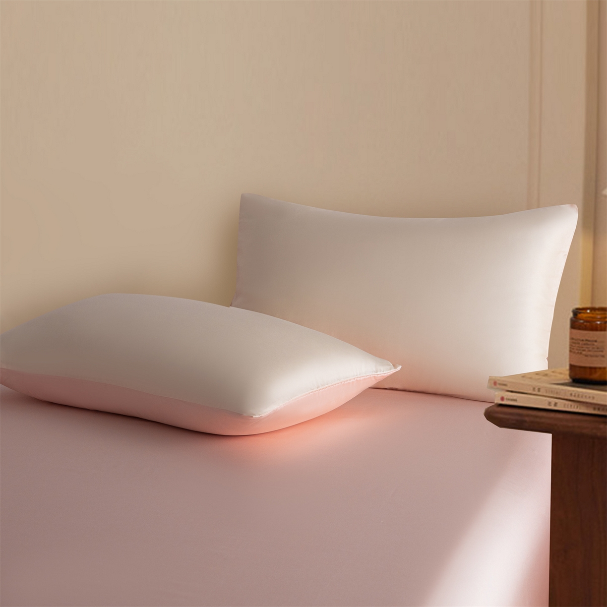 91家纺网 家纺一手货源 找家纺 美澳家纺 2026新款60S兰精天丝双拼四件套（带标） 元气白桃+半熟蜜桃