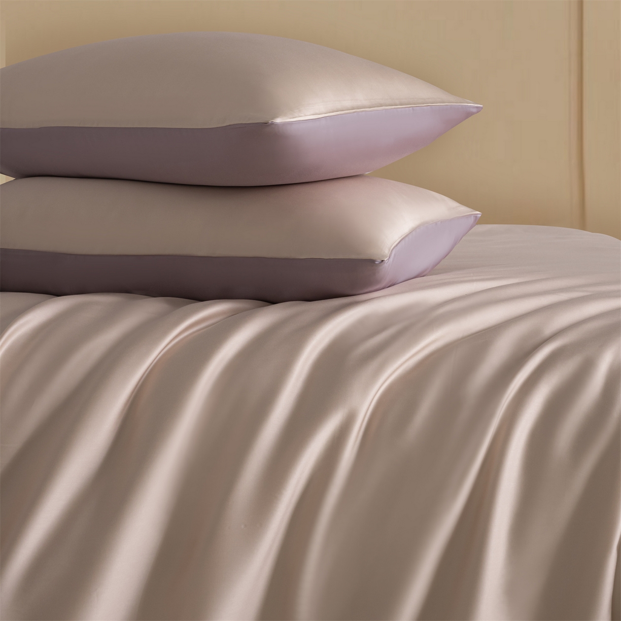 91家纺网 家纺一手货源 找家纺 美澳家纺 2026新款60S兰精天丝双拼四件套（带标） 奶茶粉+迷雾紫