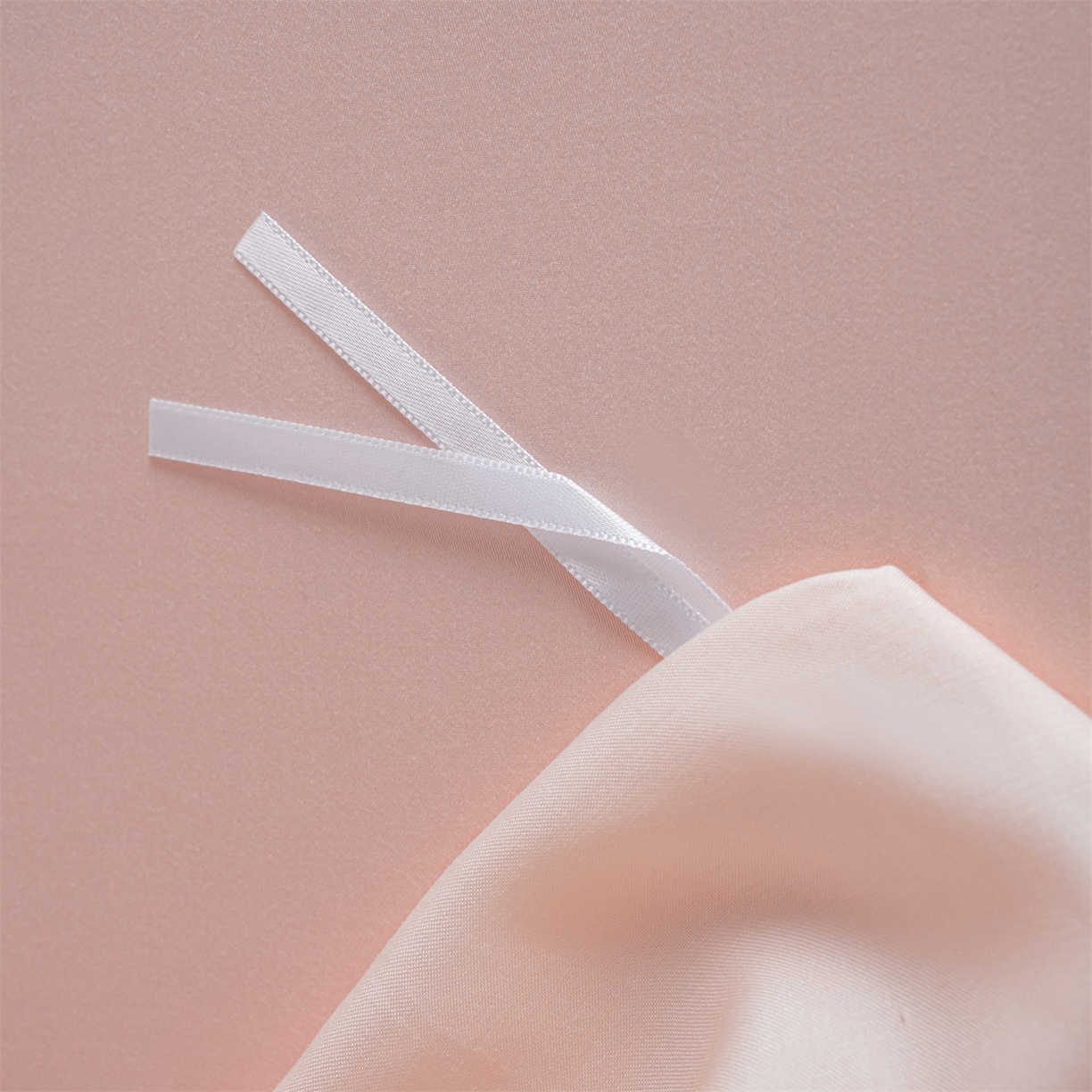 91家纺网 家纺一手货源 找家纺 美澳家纺 2026新款60S兰精天丝双拼四件套（带标） 元气白桃+半熟蜜桃