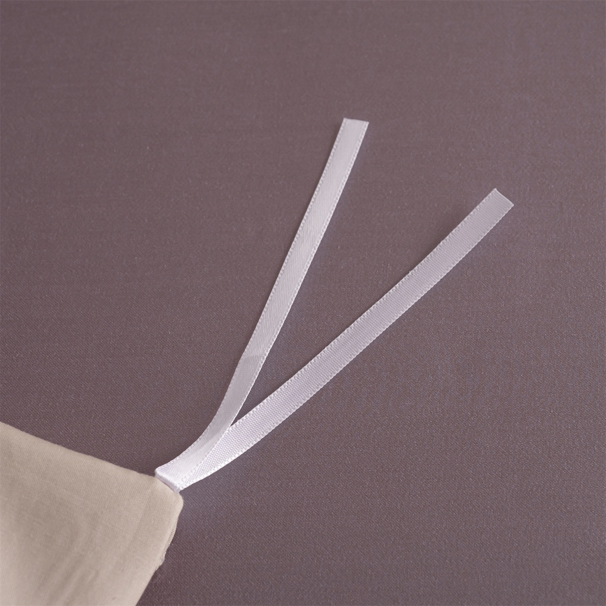 91家纺网 家纺一手货源 找家纺 美澳家纺 2026新款60S兰精天丝双拼四件套（带标） 奶茶粉+迷雾紫