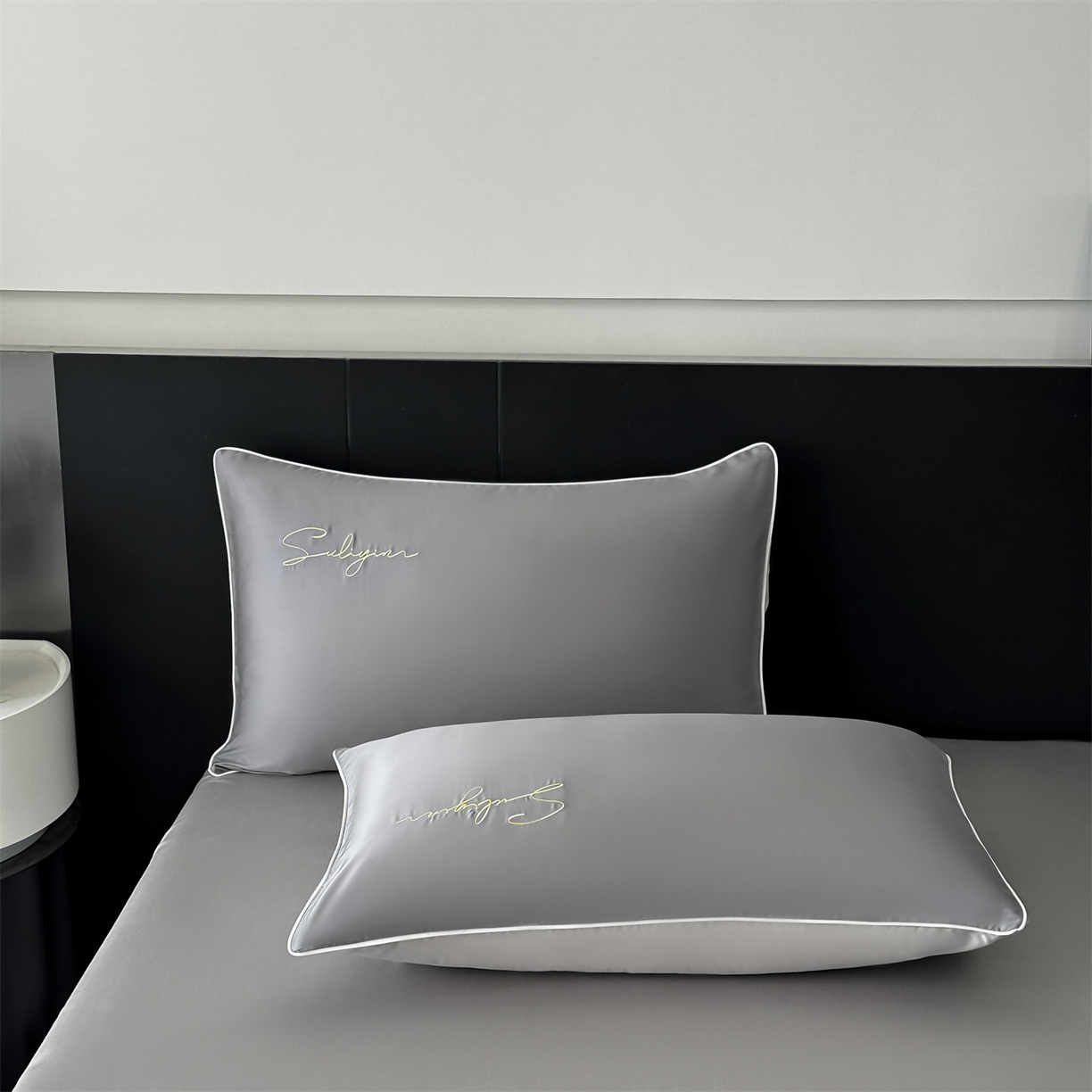 91家纺网 家纺一手货源 找家纺 美澳家纺 2026新款凉感水洗冰丝真丝刺绣双拼单被套四件套 深灰