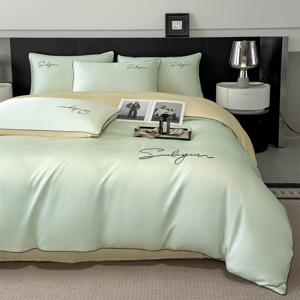 91家纺网 家纺一手货源 找家纺 美澳家纺 2026新款凉感水洗冰丝真丝刺绣双拼单被套四件套 米白黄