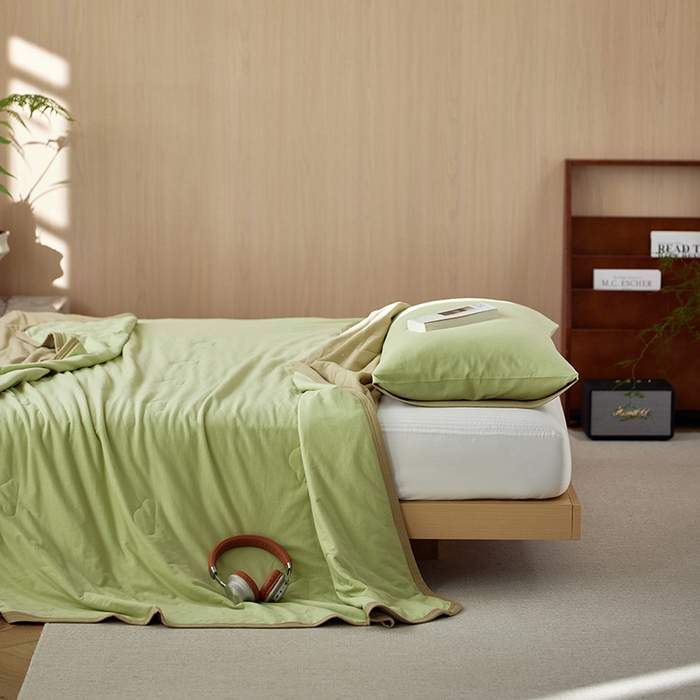 91家纺网 家纺一手货源 找家纺 风向标家纺 2026新款全棉云感针织棉双拼夏被夏凉被空调被 翠暖双拼