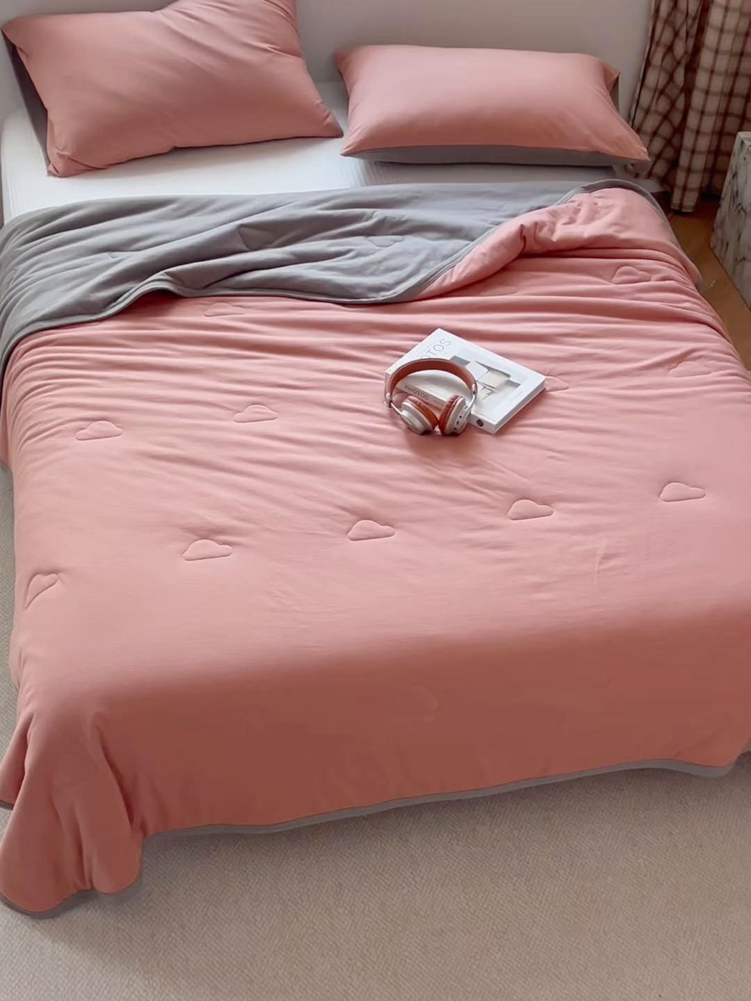 91家纺网 家纺一手货源 找家纺 风向标家纺 2026新款全棉云感针织棉双拼夏被夏凉被空调被 黛莎双拼