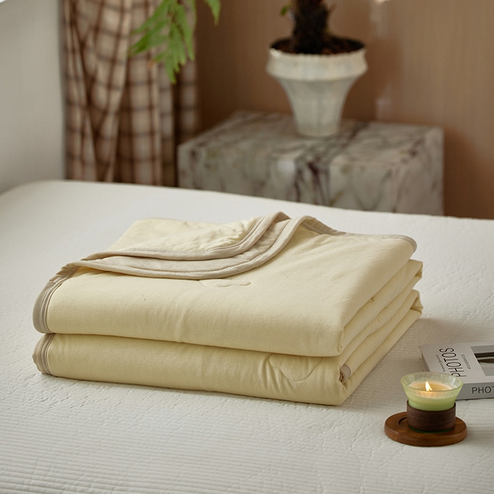 91家纺网 家纺一手货源 找家纺 风向标家纺 2026新款全棉云感针织棉双拼夏被夏凉被空调被 菁甘绿双拼