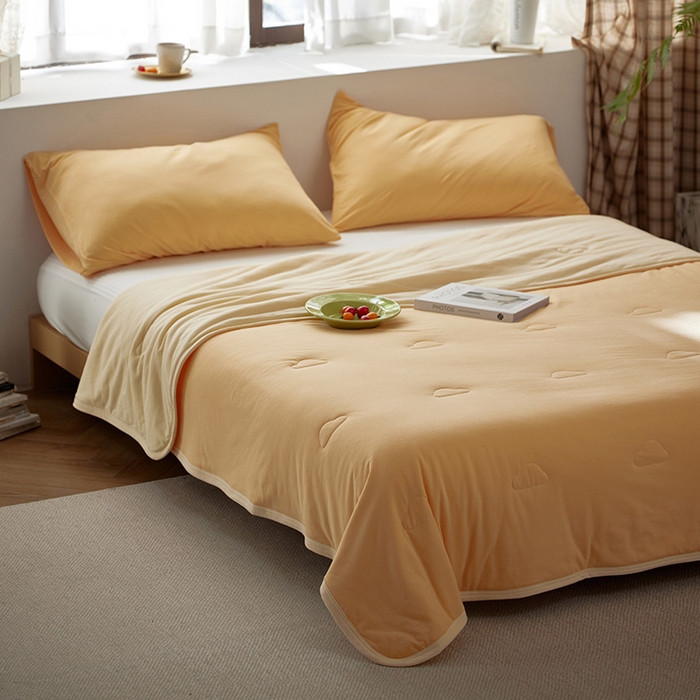 91家纺网 家纺一手货源 找家纺 风向标家纺 2026新款全棉云感针织棉双拼夏被夏凉被空调被 奶油橘双拼