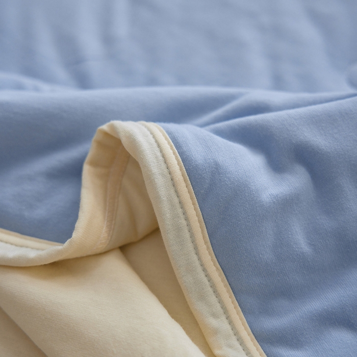 91家纺网 家纺一手货源 找家纺 风向标家纺 2026新款全棉云感针织棉双拼夏被夏凉被空调被 婴儿蓝双拼