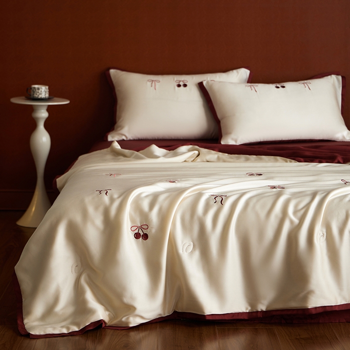 91家纺网 家纺一手货源 找家纺 （总）风向标家纺 2026新款50s莱赛尔天丝夏被四件套-拼边红色系列