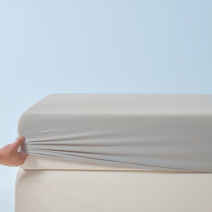 91家纺网 家纺一手货源 找家纺 鑫琪莱家纺 2026新款锦氨凉感床笠三件套Yoga系列 绅士灰