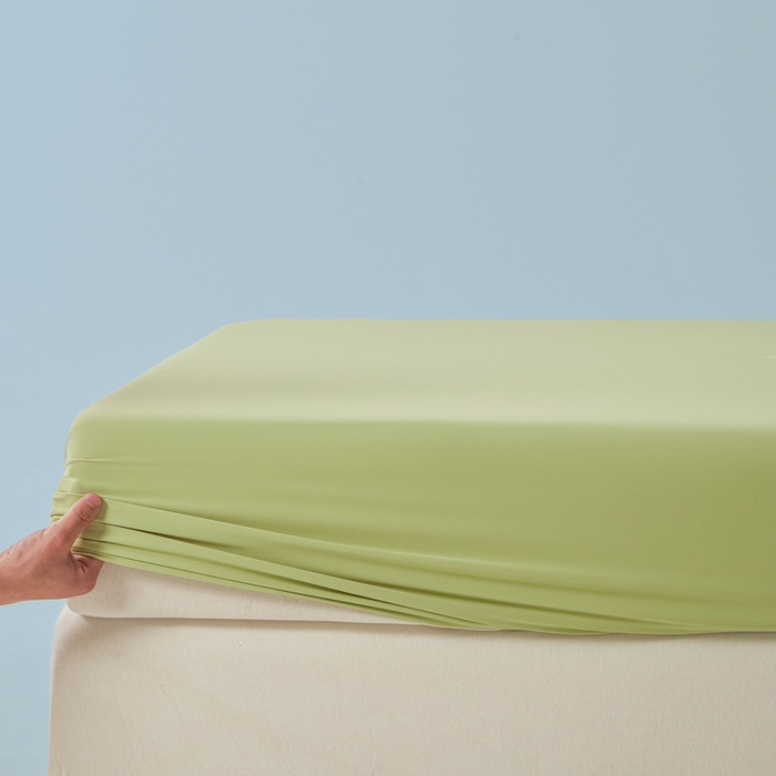 91家纺网 家纺一手货源 找家纺 鑫琪莱家纺 2026新款锦氨凉感床笠三件套Yoga系列 山茶绿