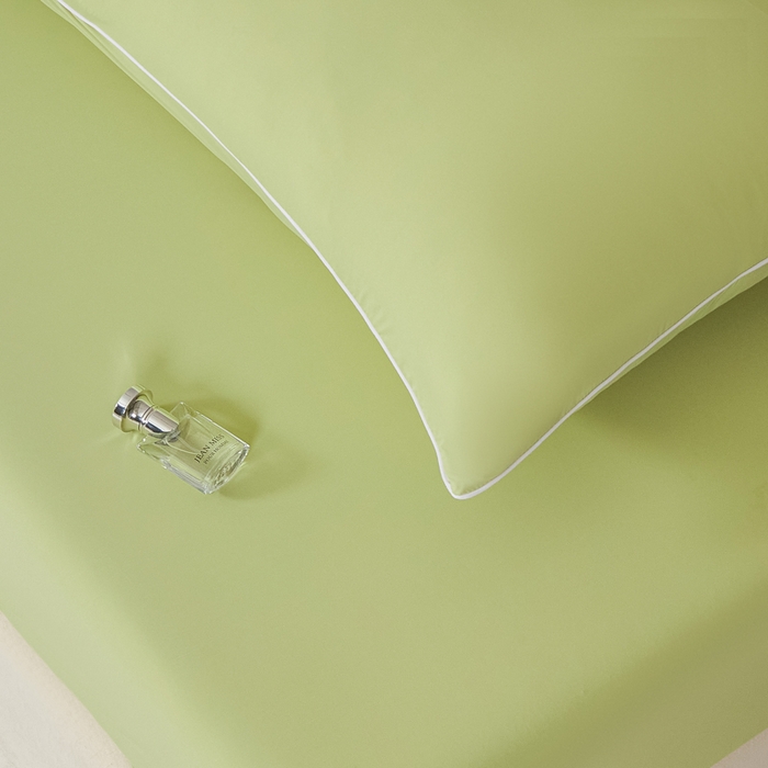 91家纺网 家纺一手货源 找家纺 鑫琪莱家纺 2026新款锦氨凉感床笠三件套Yoga系列 山茶绿