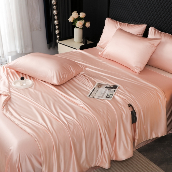 91家纺网 家纺一手货源 找家纺 爱彼家纺 2026新款高端流锻水光夏被冰肌锦氨A类夏被夏凉被空调被（超亲肤） 莫奈浅粉