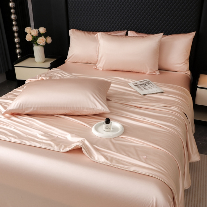 91家纺网 家纺一手货源 找家纺 爱彼家纺 2026新款高端流锻水光夏被冰肌锦氨A类夏被夏凉被空调被（超亲肤） 莫奈玉粉