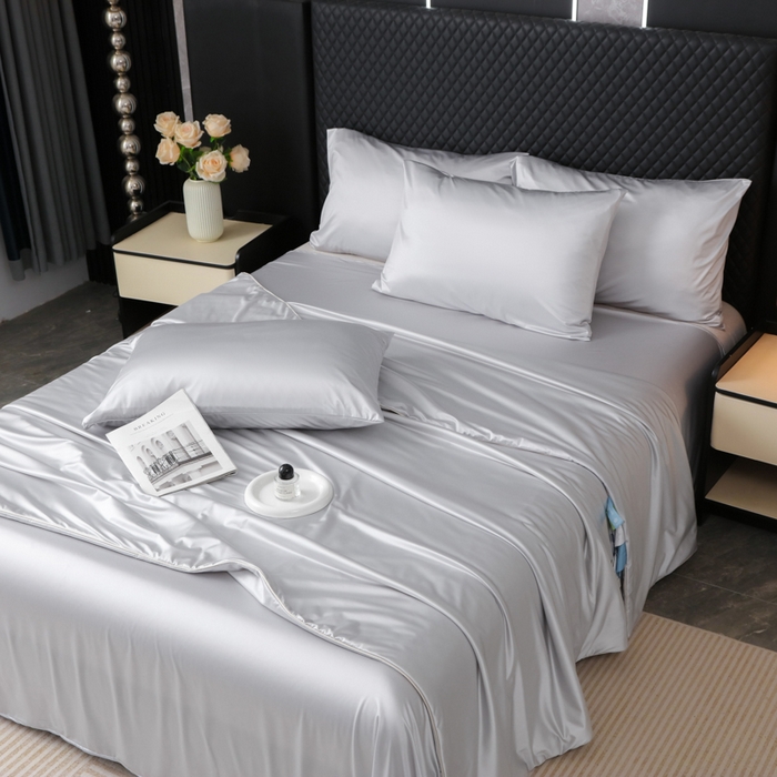 91家纺网 家纺一手货源 找家纺 爱彼家纺 2026新款高端流锻水光夏被冰肌锦氨A类夏被夏凉被空调被（超亲肤） 银月天丝灰