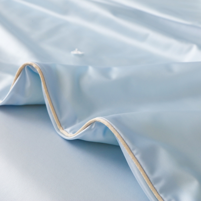 91家纺网 家纺一手货源 找家纺 爱彼家纺 2026新款高端流锻水光夏被冰肌锦氨A类夏被夏凉被空调被（超亲肤） 奢雅冰蓝