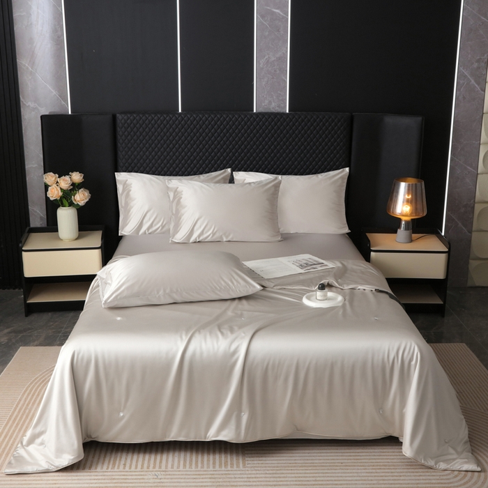 91家纺网 家纺一手货源 找家纺 爱彼家纺 2026新款高端流锻水光夏被冰肌锦氨A类夏被夏凉被空调被（超亲肤） 山月素灰