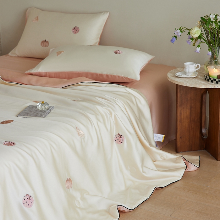 91家纺网 家纺一手货源 找家纺 （总）风向标家纺 2026新款50莱赛尔天丝夏被四件套（嵌绳款）