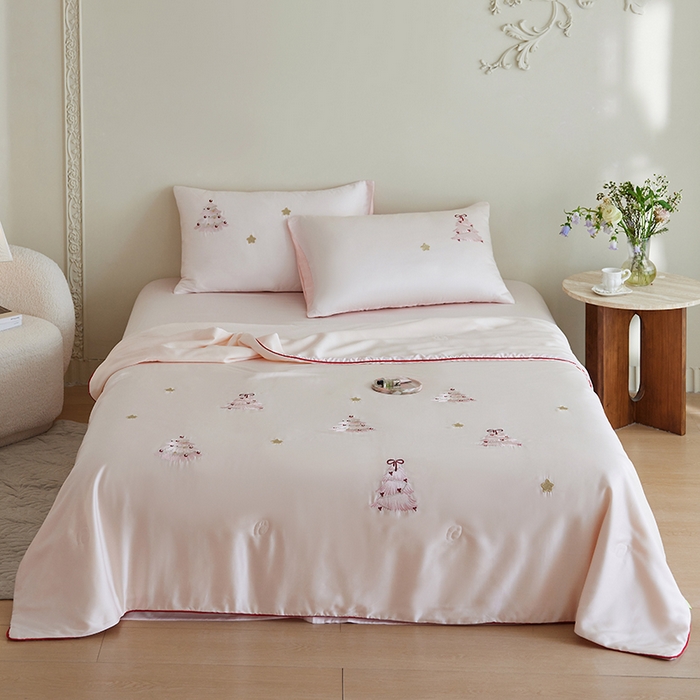 91家纺网 家纺一手货源 找家纺 风向标家纺 2026新款50莱赛尔天丝夏被四件套（嵌绳款） 冰粉夏日