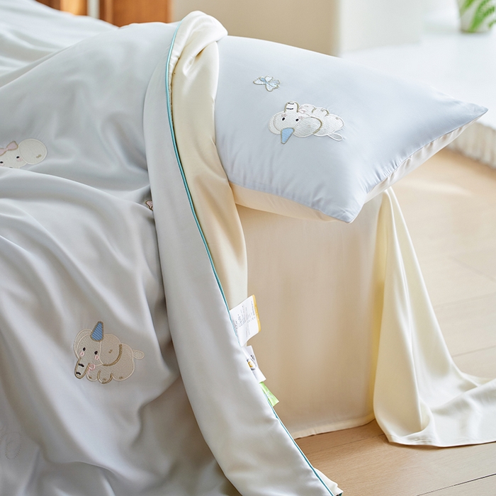 91家纺网 家纺一手货源 找家纺 风向标家纺 2026新款50莱赛尔天丝夏被四件套（嵌绳款） 乐萌小象