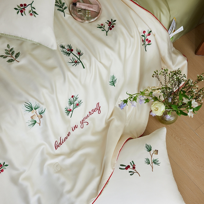 91家纺网 家纺一手货源 找家纺 风向标家纺 2026新款50莱赛尔天丝夏被四件套（嵌绳款） 香脂冷杉