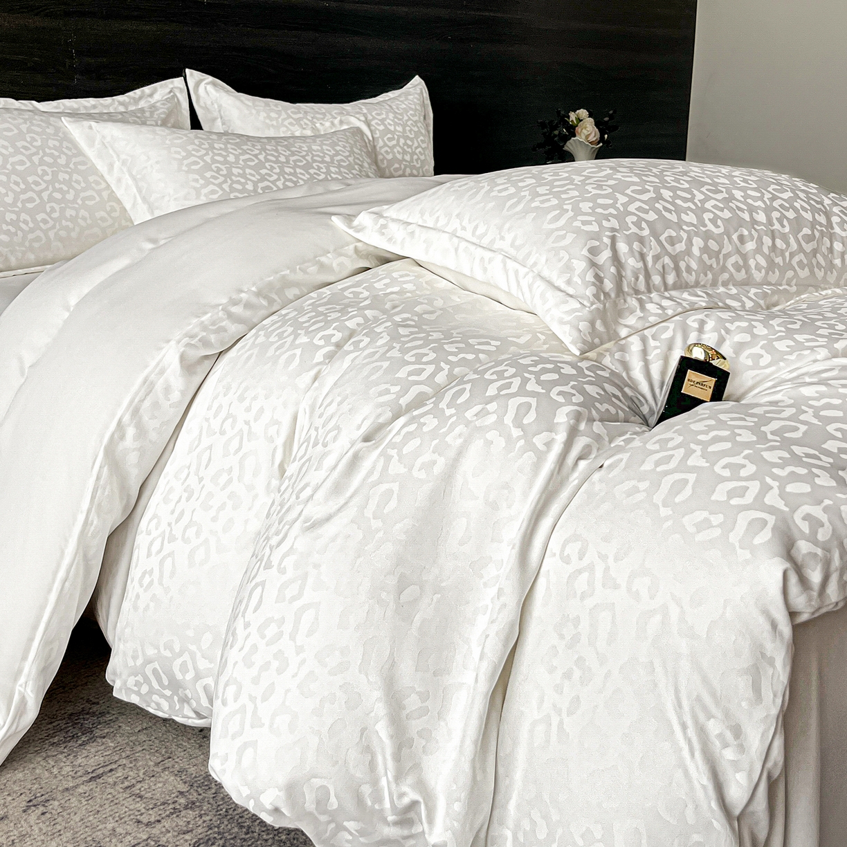 91家纺网 家纺一手货源 找家纺 （总）逸尚阁 2026新款水洗真丝提花四件套