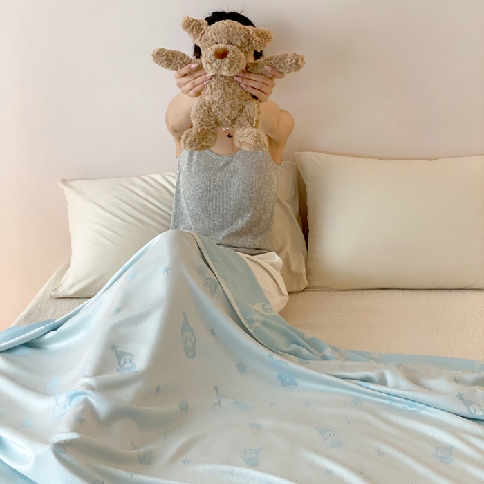 91家纺网 家纺一手货源 找家纺 麻依 2026新款竹纤维单层毛巾被盖毯夏凉被冷感毯 竹星宝-蓝色