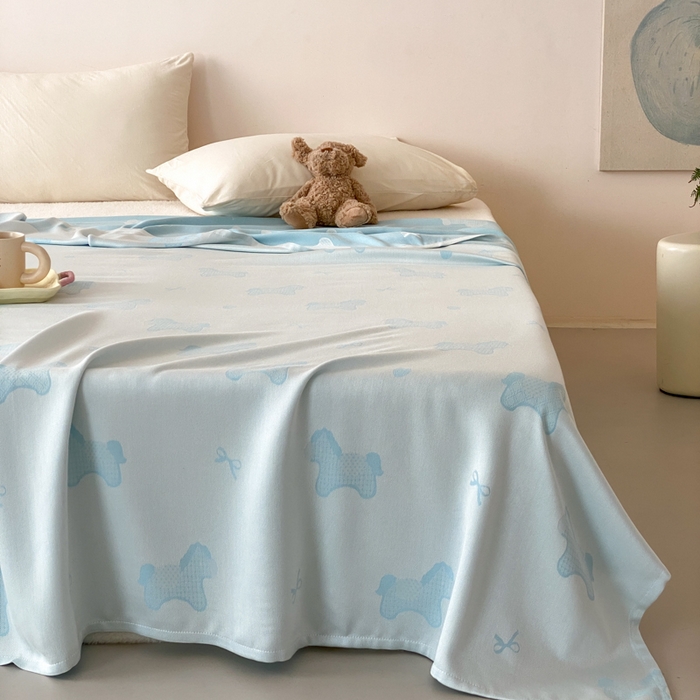 91家纺网 家纺一手货源 找家纺 麻依 2026新款竹纤维单层毛巾被盖毯夏凉被冷感毯 小马-蓝色