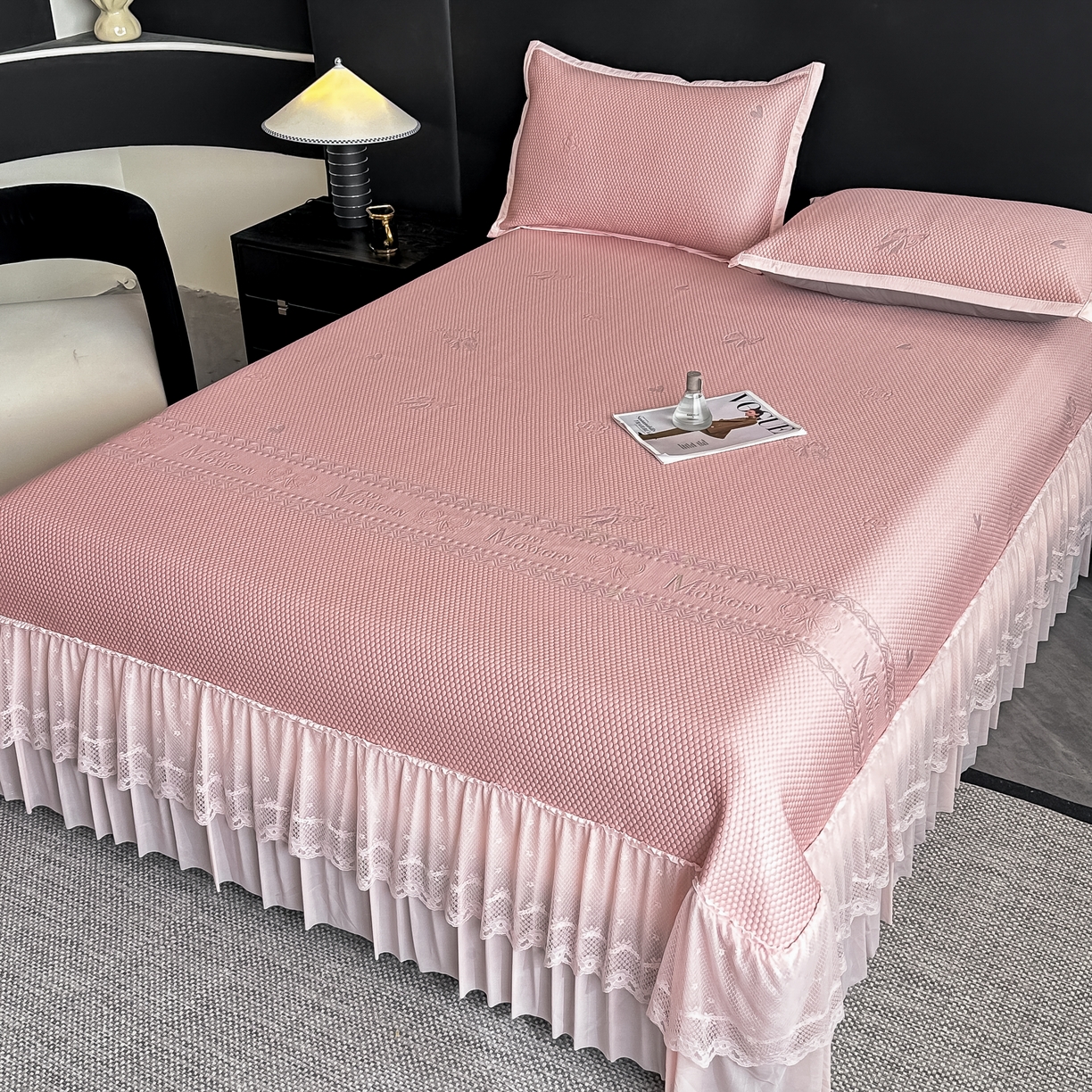 栩裕纺织 2026新款清纱菱纹床裙款豆豆席凉席 蝴蝶结粉