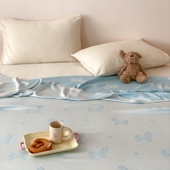 91家纺网 家纺一手货源 找家纺 麻依 2026新款竹纤维单层毛巾被盖毯夏凉被冷感毯 小马-蓝色