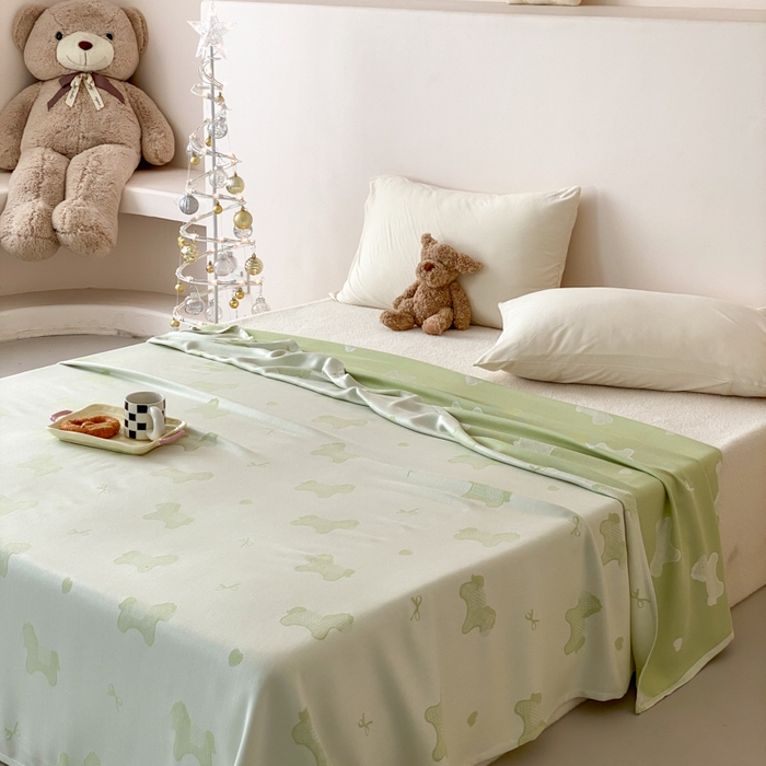 91家纺网 家纺一手货源 找家纺 麻依 2026新款竹纤维单层毛巾被盖毯夏凉被冷感毯 小马-绿色