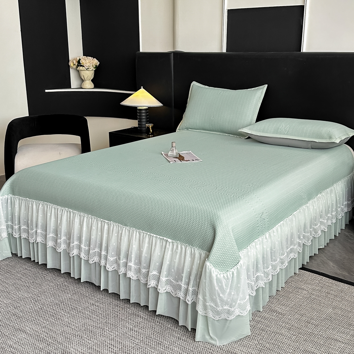 91家纺网 家纺一手货源 找家纺 栩裕纺织 2026新款清纱菱纹床裙款豆豆席凉席 蝴蝶结绿