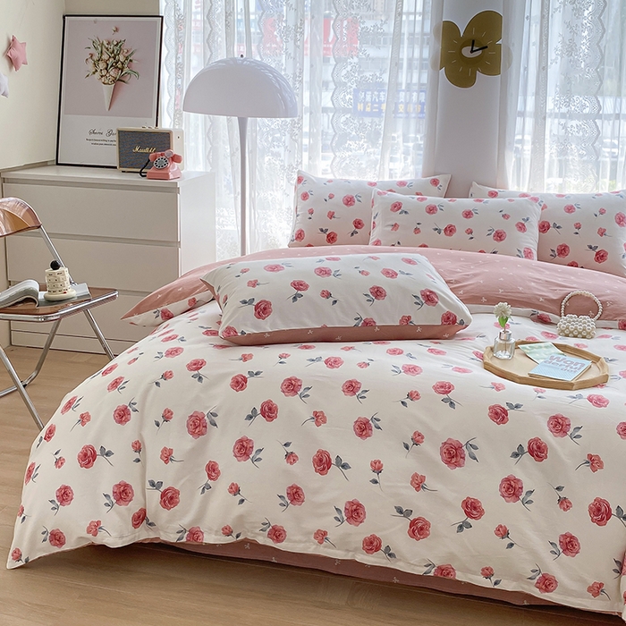 91家纺网 家纺一手货源 找家纺 宇彬家纺 2026直播新款13372A类全棉纯棉印花单双人被套喷气小清新简约热款学生被罩 等风来