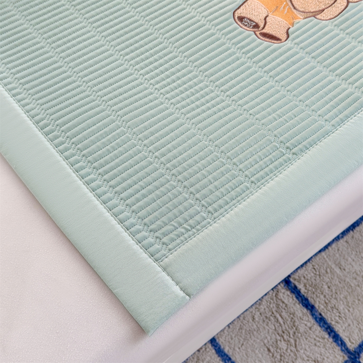 91家纺网 家纺一手货源 找家纺 （总）源舍家纺 2026新款泰迪爱兰系列学生床冰豆豆凉席空调软席