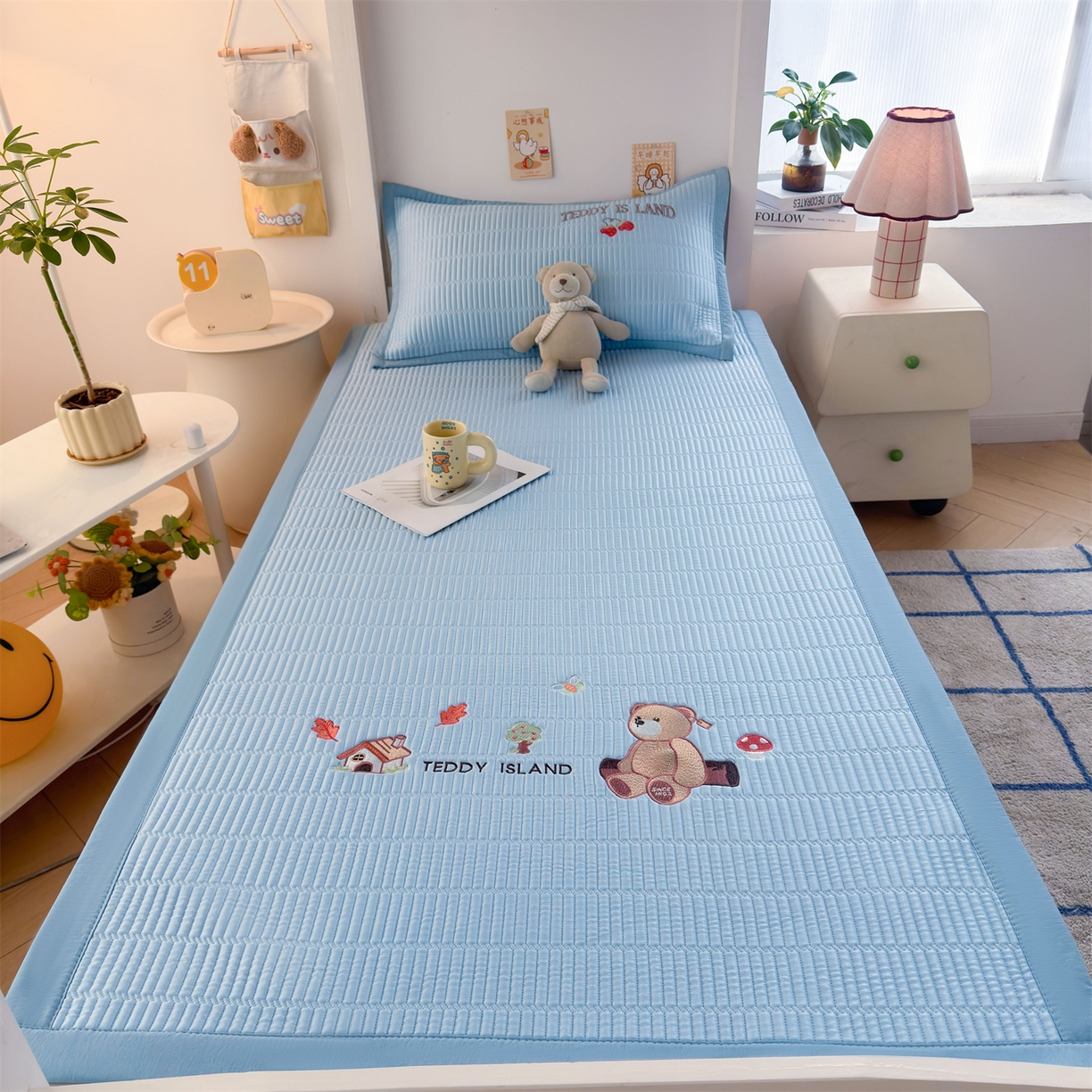 91家纺网 家纺一手货源 找家纺 源舍家纺 2026新款泰迪爱兰系列学生床冰豆豆凉席空调软席 蓝屿泰迪-蓝